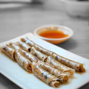 Yunnan Style Rice Rolls | @whaevaeats