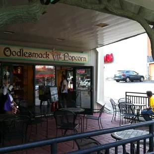 45 Flavors with free samples