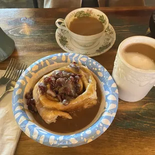 Cranberry cinnamon roll
