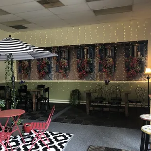 The upstairs breakfast nook
