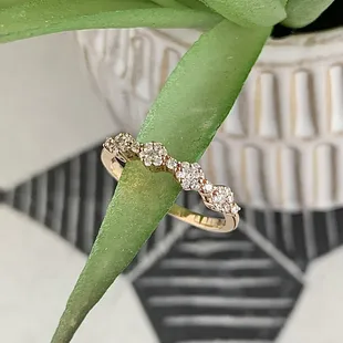 Peaks and Valleys 14k diamond band.