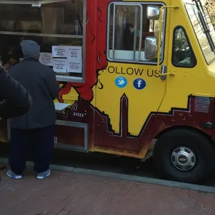 Side view of the truck (waiting in line)