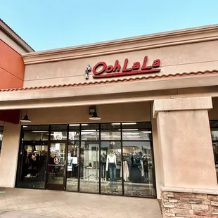 We are now merged with our Clovis location. Our Fresno location is now closed. Visit us on Willow/Nees or visit our website to shop online!