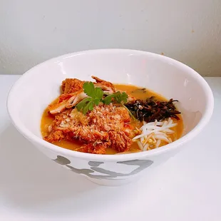 R3. Tonkotsu Shio Ramen