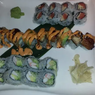 Spicy Scallop Tempura Roll