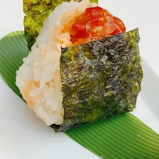 Meatball omusubi
