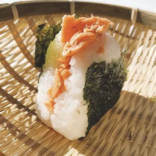 Salmon Omusubi
