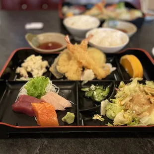 sushi, food, sashimi, sushi and sashimi