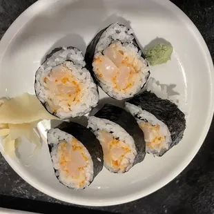 Spicy Scallop Roll