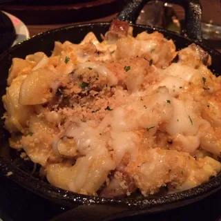 Kids Dino's Macaroni & Cheese