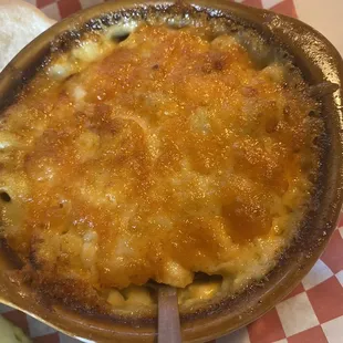 Side macaroni and cheese