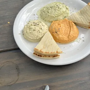 Hummus Plate