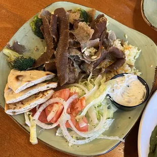 Gyro platter