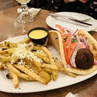 Falafel Pita