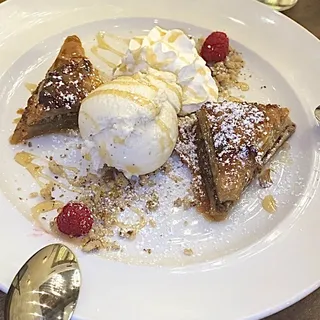 Baklava Sundae