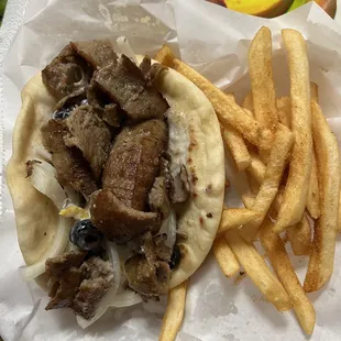 Gyro Sandwhich with Fries