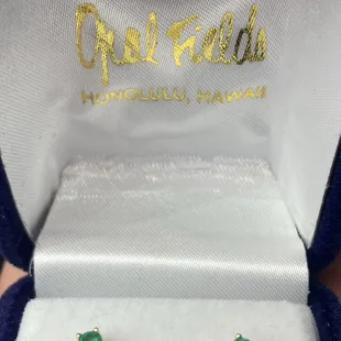 Emerald earring