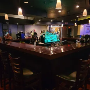 sushi and sashimi, interior