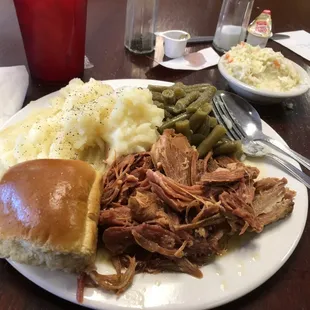 Baked Ham mash potatoes green beans