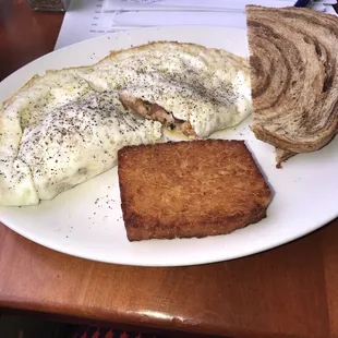 Smoked Salmon Scramble