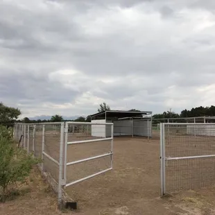 Large turnouts with shelters