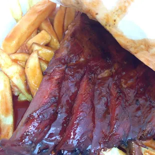 This is the spot!!! Short rib dinner sauce was great and plenty of food to fill you up good eats