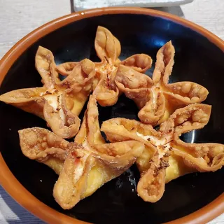 Cheesy Crab Dumplings (5)