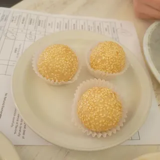 Fried Sesame Ball (3)