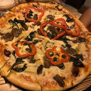 Veggie lovers pizza