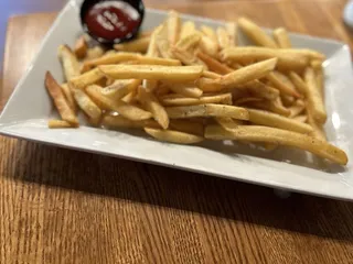 Kelly’s Oyster House & Bar