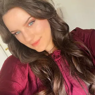 Gillian W.