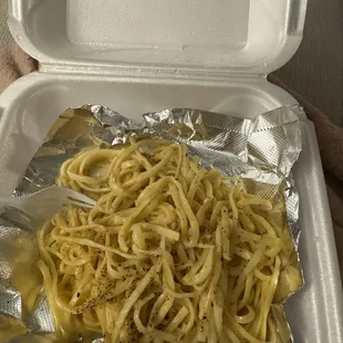 This just looks like boxed linguine cooked with pepper on top, I see NO CACIO IN IT (cheese)