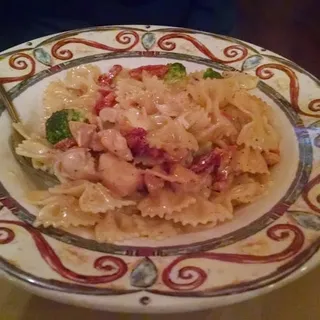 Farfalle Campagnola