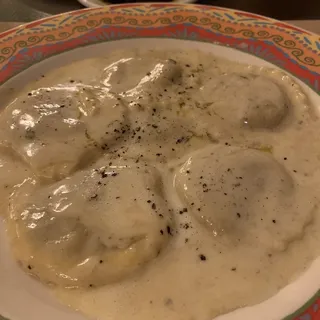 Ravioli Porcini E Crema Di Tartufo*