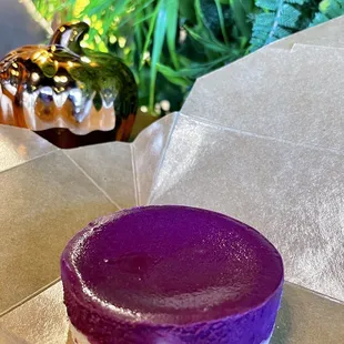 Ube cheesecake