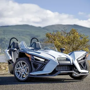 Experience the most stand-out, innovative, and exhilarating three-wheeled ride out there. Book your next ride with us.