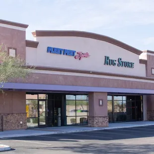 Oro Valley shopping at Oracle Crossings.