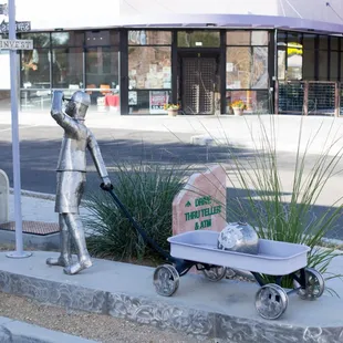 Oracle Crossings sculpture.