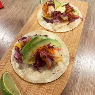 Grill shrimp tacos