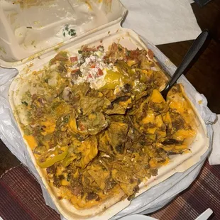 Super nachos carne asada