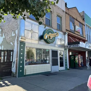 Oram's Donut Shop