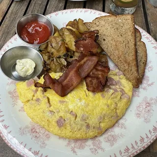 Ham and cheese omelette