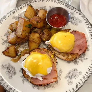 Eggs Benedict Brunch