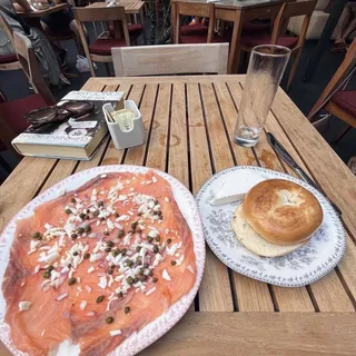 Smoked Salmon Plate Brunch
