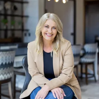 Marci M.