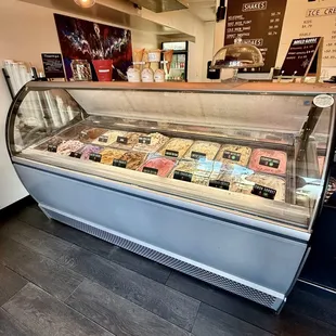 PLENTY OF GREAT FLAVORS !