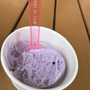 Taro ice cream