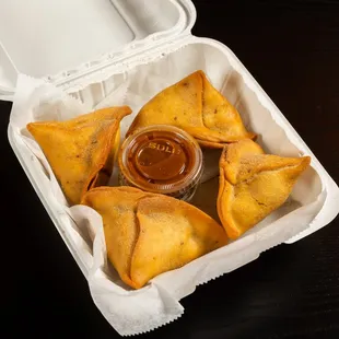Veggie samosas