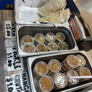 Papdam, pickle, Mango chutney