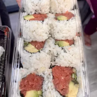 18. Spicy Tuna Roll
